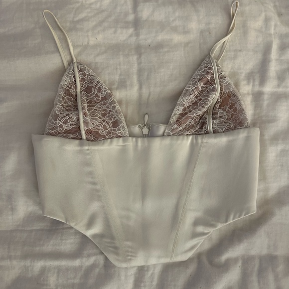 House of CB white corset with lace - Picture 3 of 5